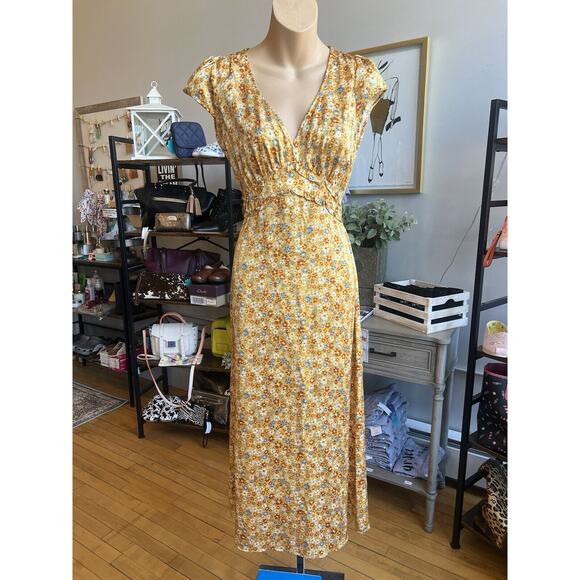 Reformation Size 6 Kaye Junie V-neck Gold Tie Back Silk Satin Floral Long Dress - Picture 8 of 13